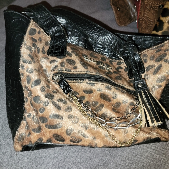 Purse - Picture 3 of 5